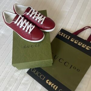Gucci Men's Crimson Sneakers